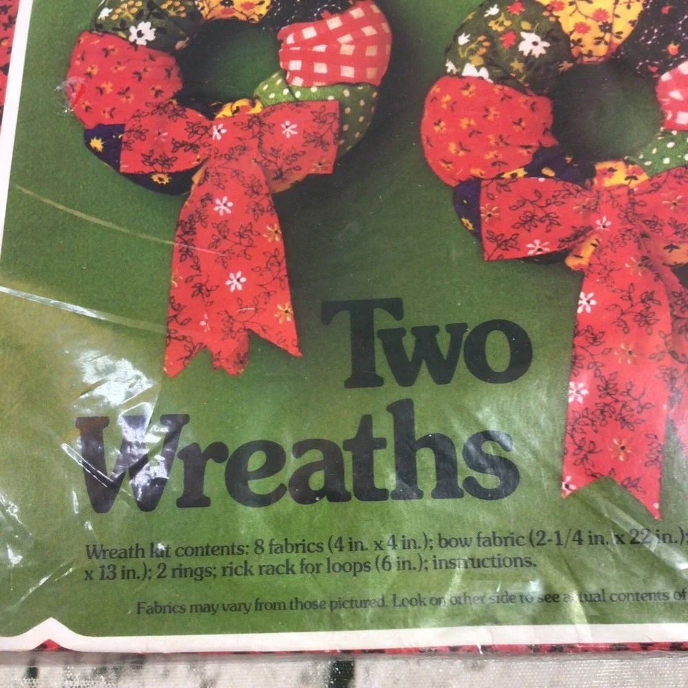 An Ornament Kit By Yours Truly Two‎ Wreaths 1978 Vintage Craft Kit